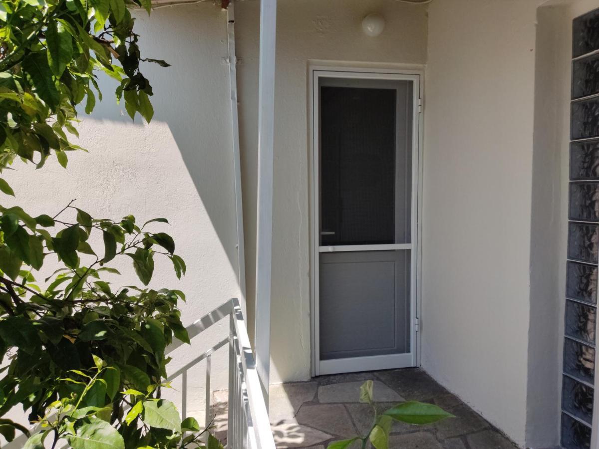 Elina House And Garden Villa นิกิติ ภายนอก รูปภาพ